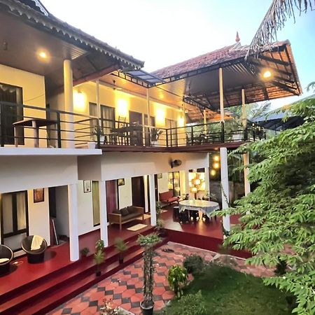 Marari Charlys Homestay Alappuzha Luaran gambar