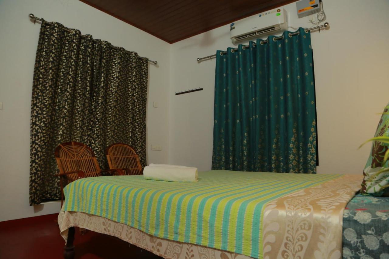 Marari Charlys Homestay Alappuzha Luaran gambar