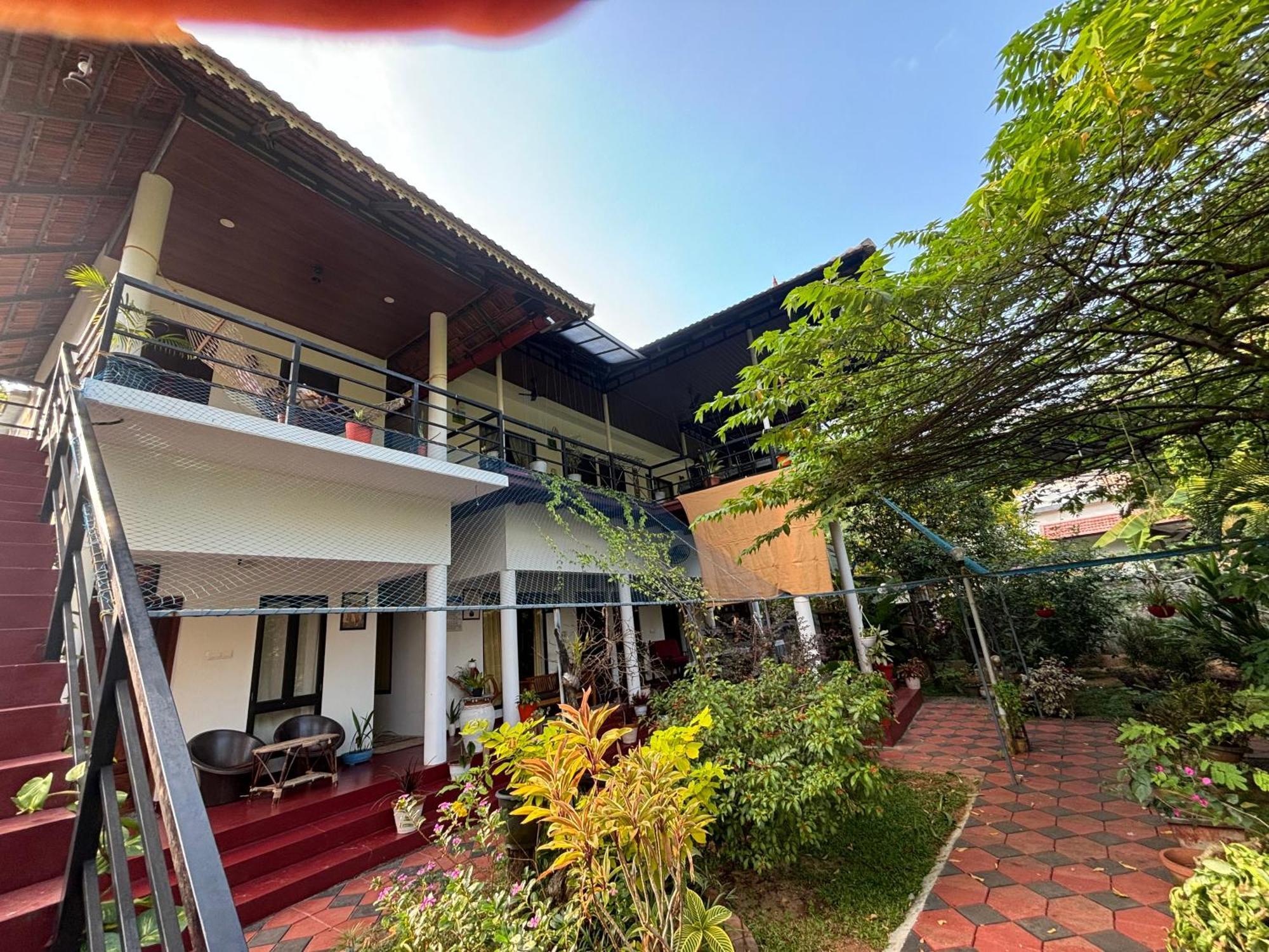 Marari Charlys Homestay Alappuzha Luaran gambar